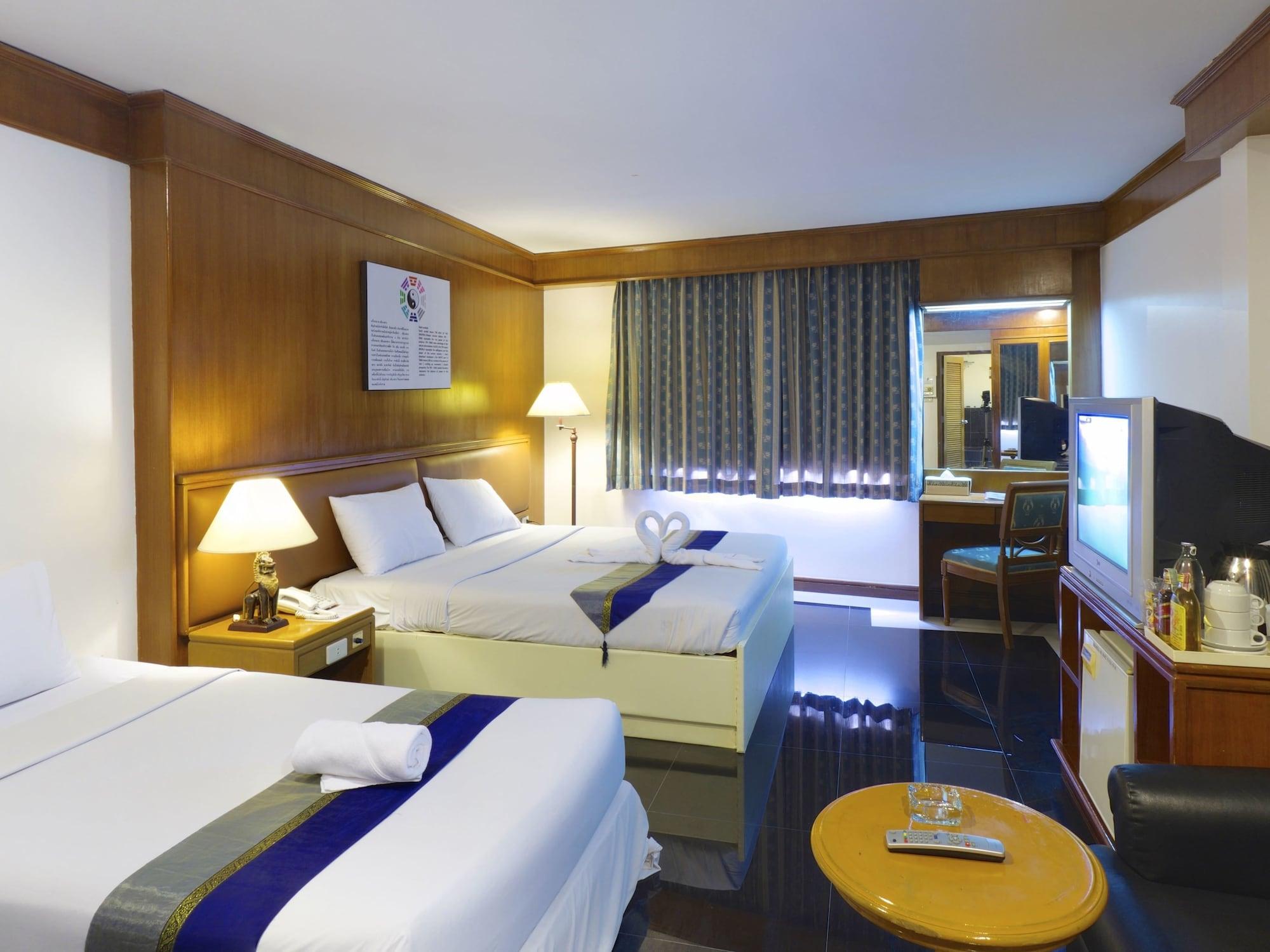 Silom Avenue Inn Bangkok Exterior foto